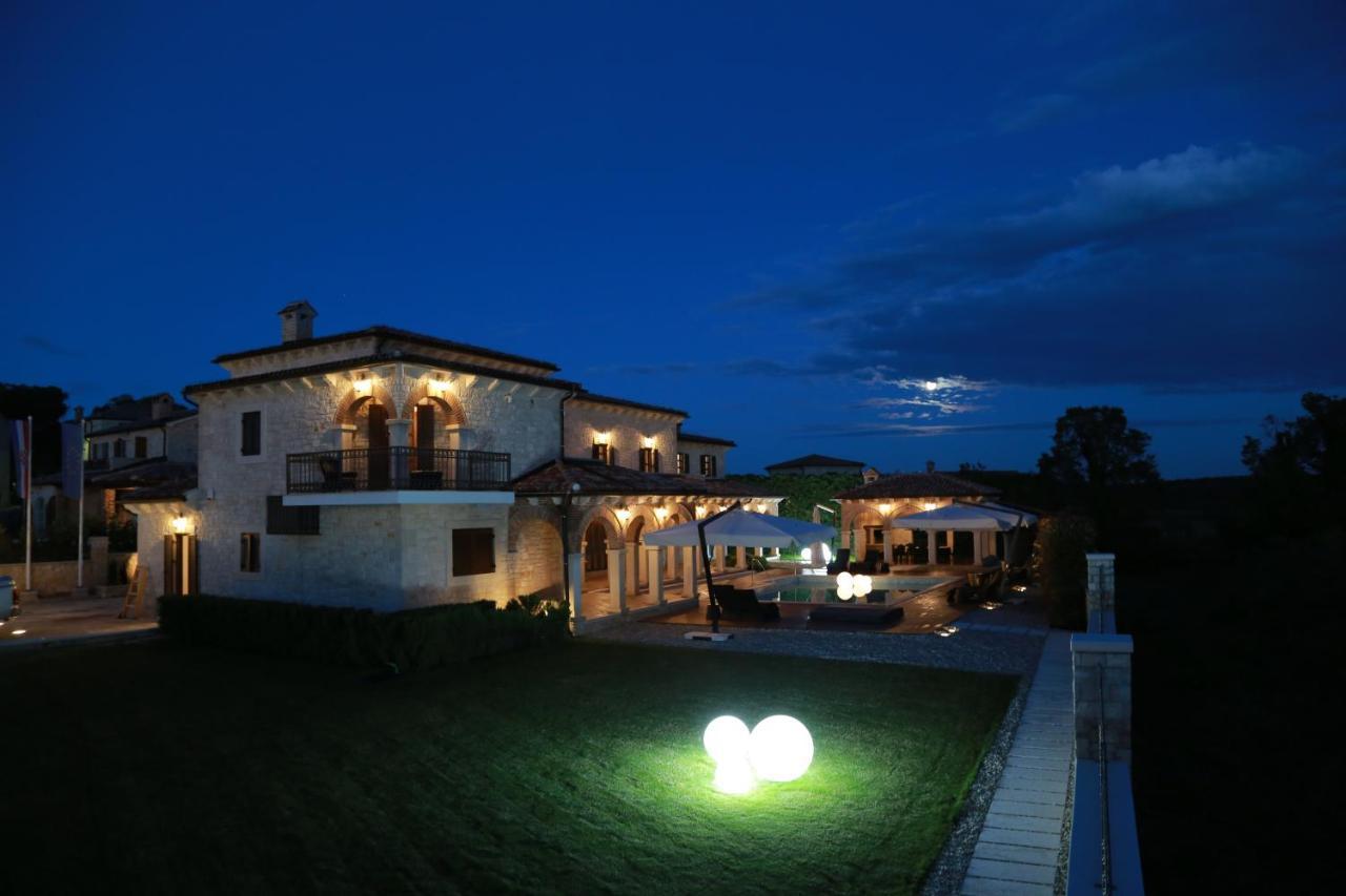 Villa Carolus-Luxurious Istrian Villa Barat  Eksteriør billede