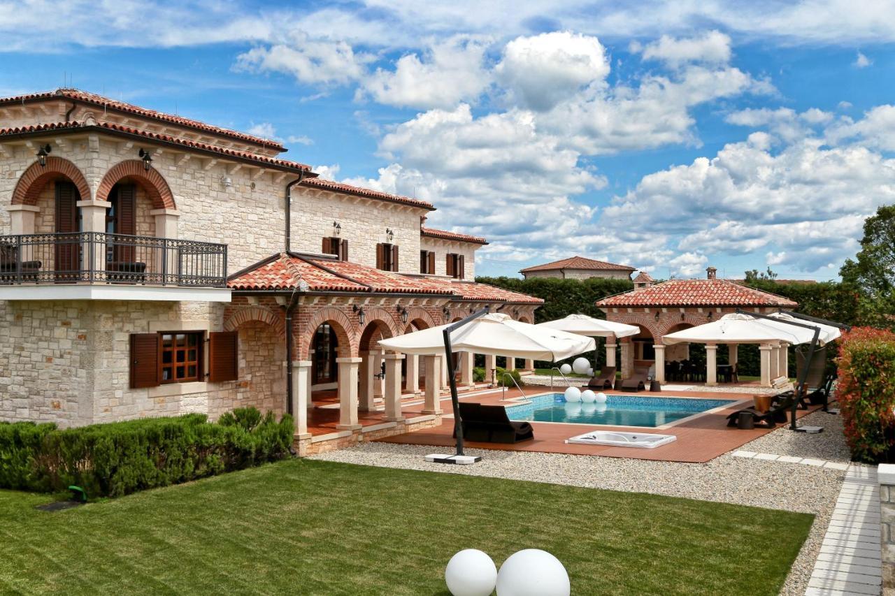 Villa Carolus-Luxurious Istrian Villa Barat  Eksteriør billede