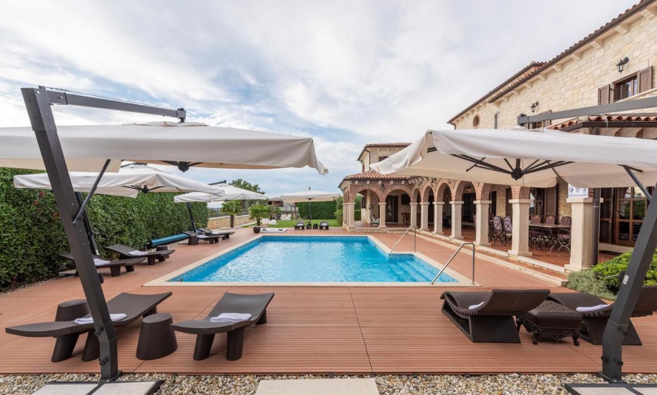 Villa Carolus-Luxurious Istrian Villa Barat  Eksteriør billede