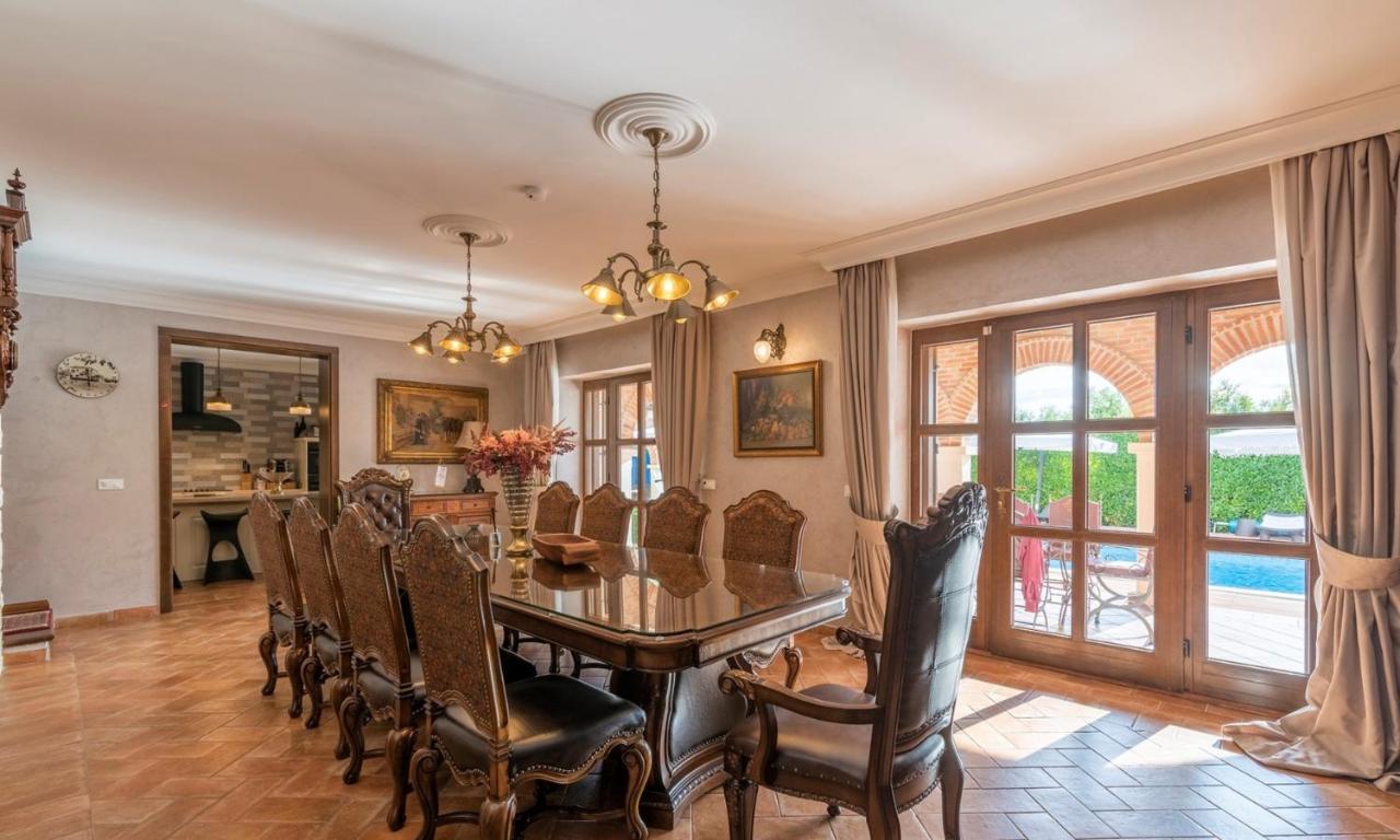 Villa Carolus-Luxurious Istrian Villa Barat  Eksteriør billede