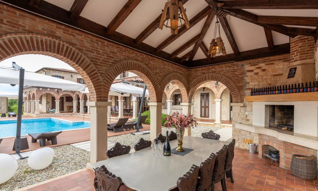 Villa Carolus-Luxurious Istrian Villa Barat  Eksteriør billede