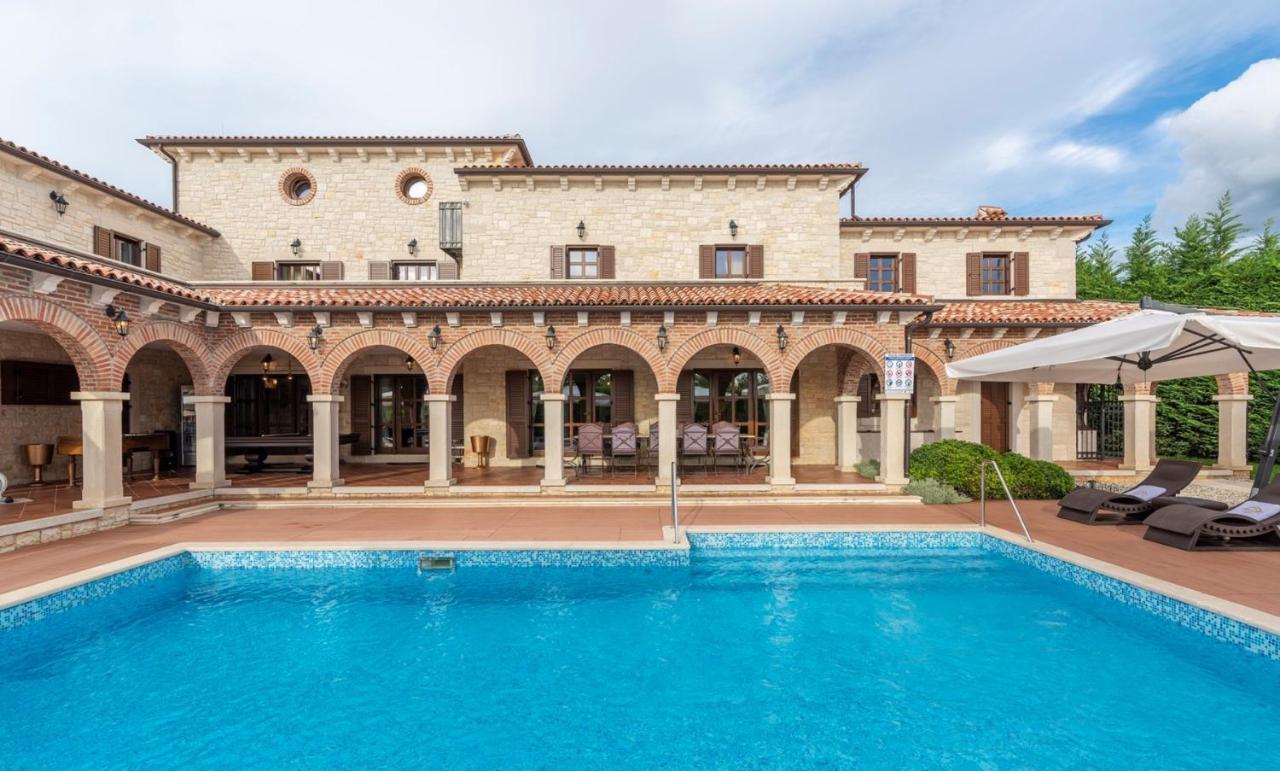 Villa Carolus-Luxurious Istrian Villa Barat  Eksteriør billede