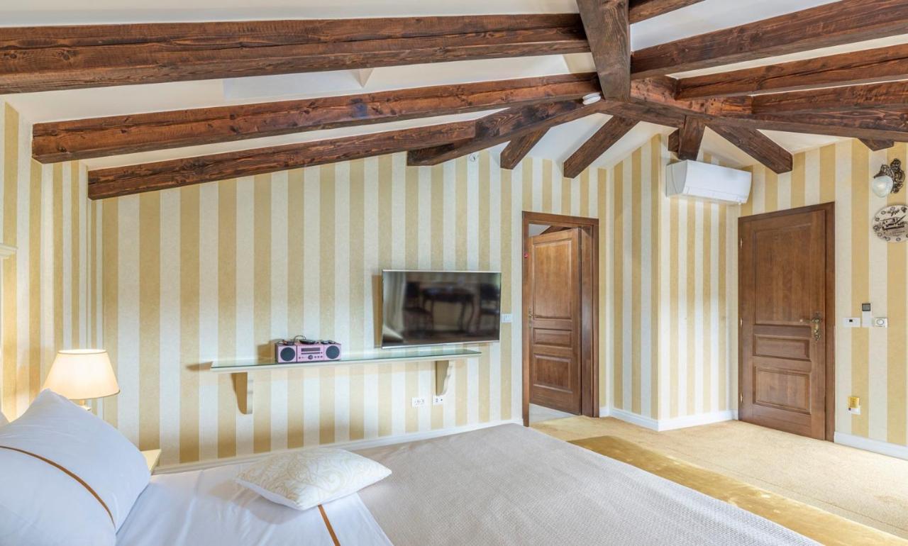 Villa Carolus-Luxurious Istrian Villa Barat  Eksteriør billede